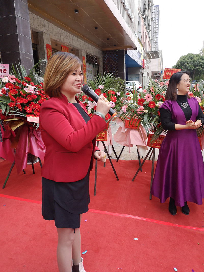 寒野柴火鸡 寒野柴火鸡