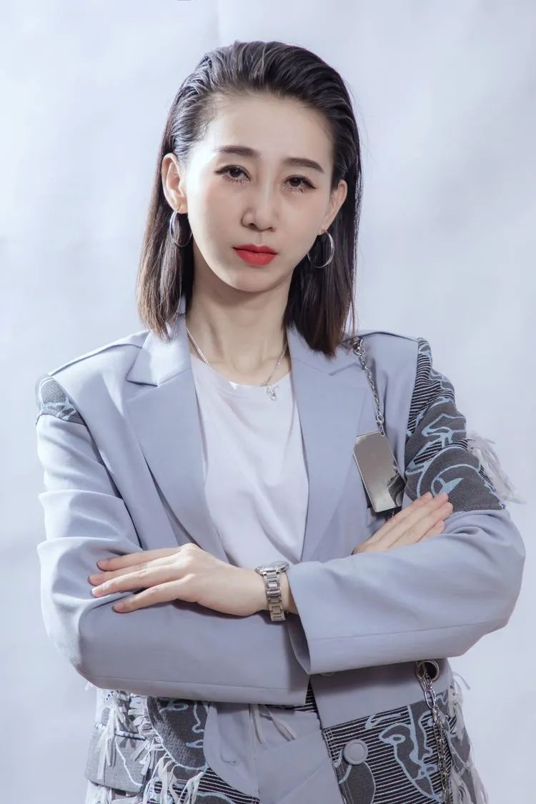 万合恒业讲师吴思思.jpg 万合恒业讲师吴思思.jpg