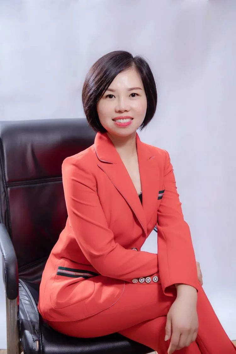 万合恒业讲师陈华.jpg 万合恒业讲师陈华.jpg